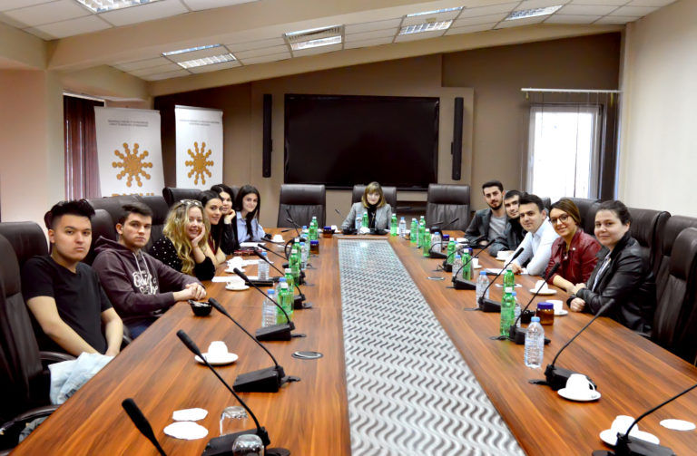 Local elections simulation by the School of Political Science and the School of Law