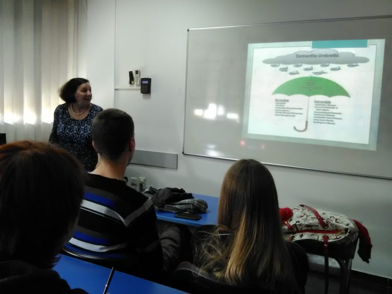 Стареење, деменција и улогата на психологот во клиниките за проблеми со меморијата