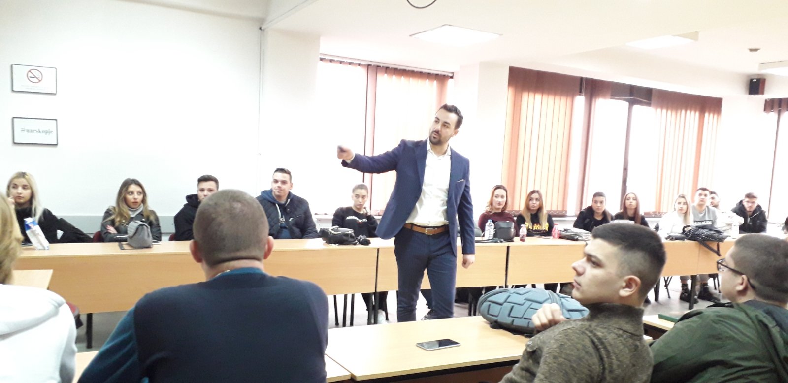 Филип Димитровски,CEO на TIGО Finance, гостин предавач на УАКС