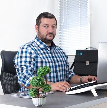 Danco Dimkov, Founder and CEO of BizzBee Solutions, Macedonia, was a guest speaker at the UACS