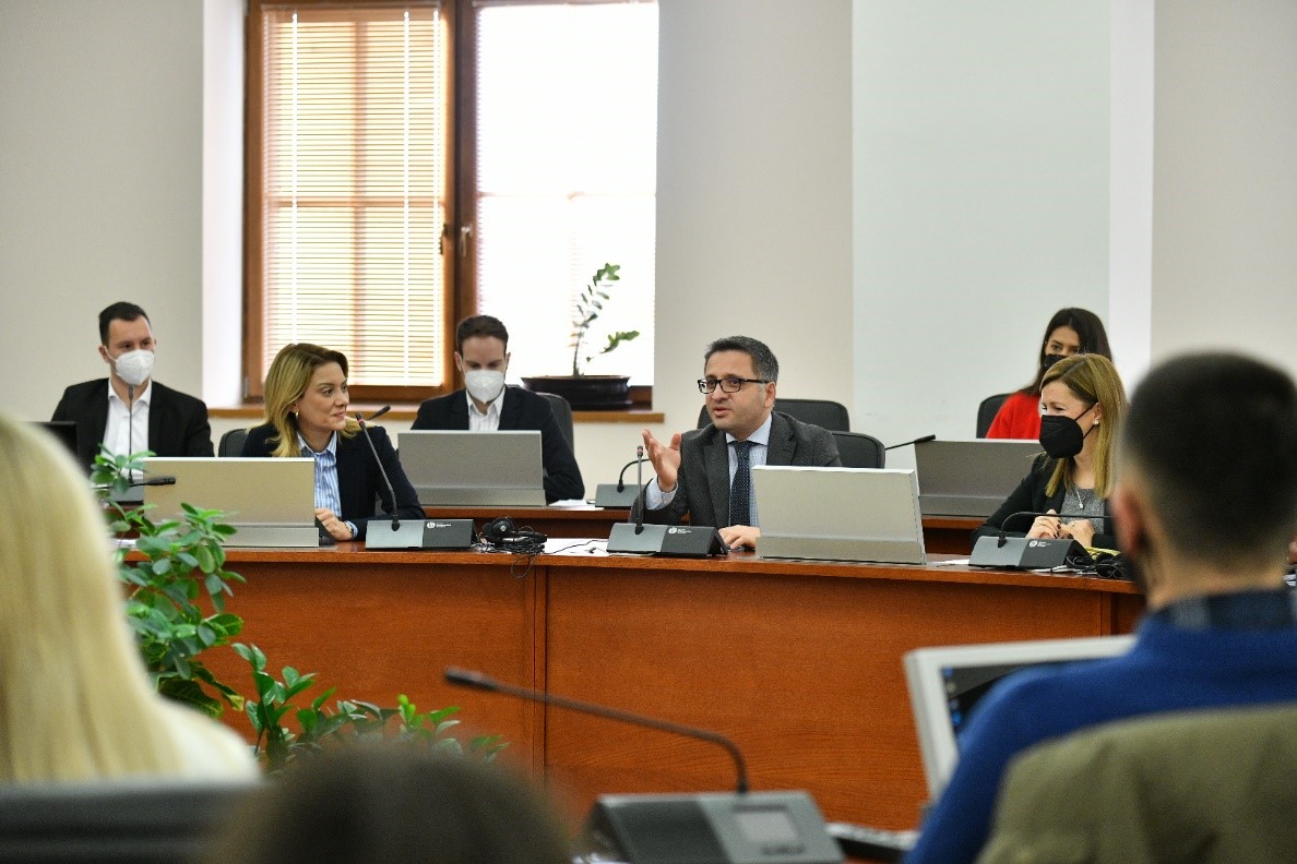 SBEM students visit the Ministry of Finance